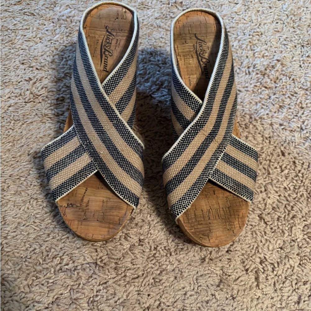 Lucky Brand Black and Tan Striped Sandals